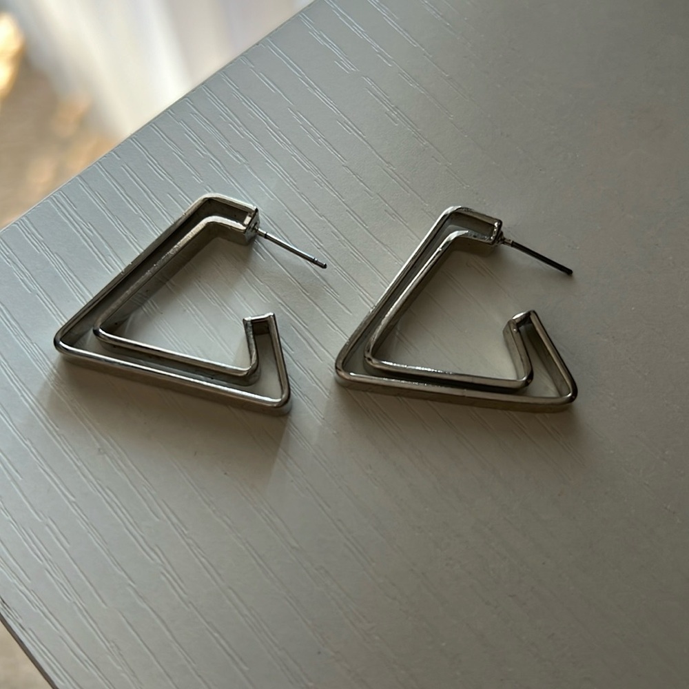 Triangle earrings